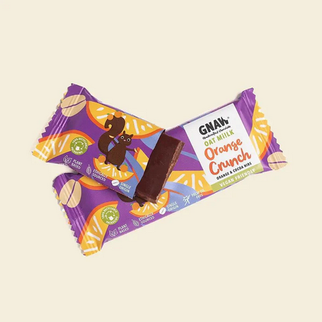 Gnaw Orange Crunch Oat Mi!lk Chocolate snack bar 35g (Vegan)